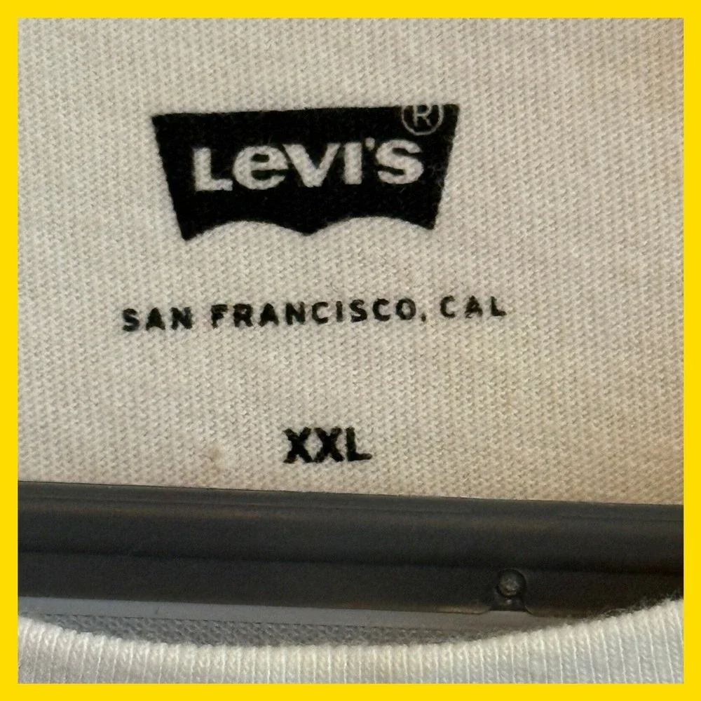 Levis Pride I AM PROUD Rainbow Graphic Muscle Tee Tank Top White XXL